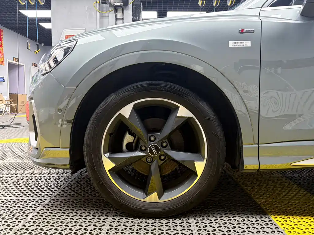 Audi Q3 2022