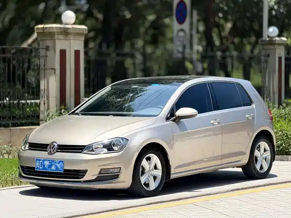 Volkswagen Golf 2014