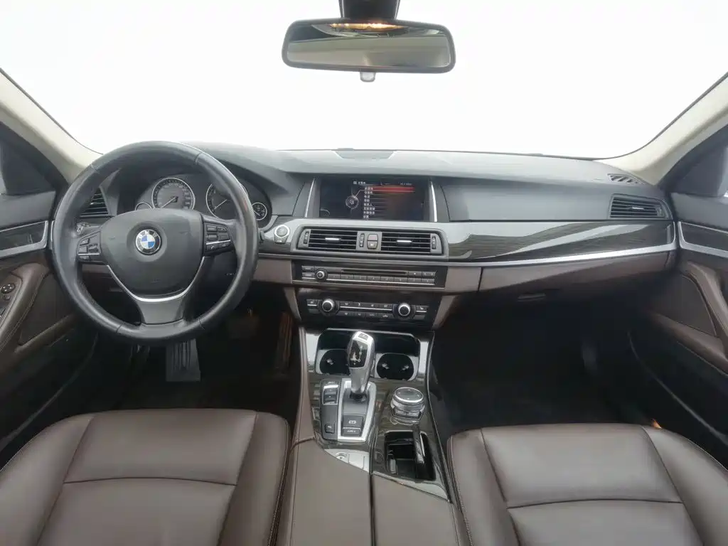 BMW 5 Series 2015