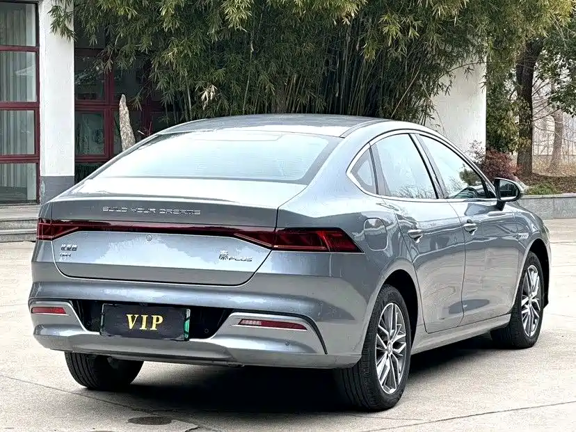 BYD Qin PLUS 2023 — фото 9