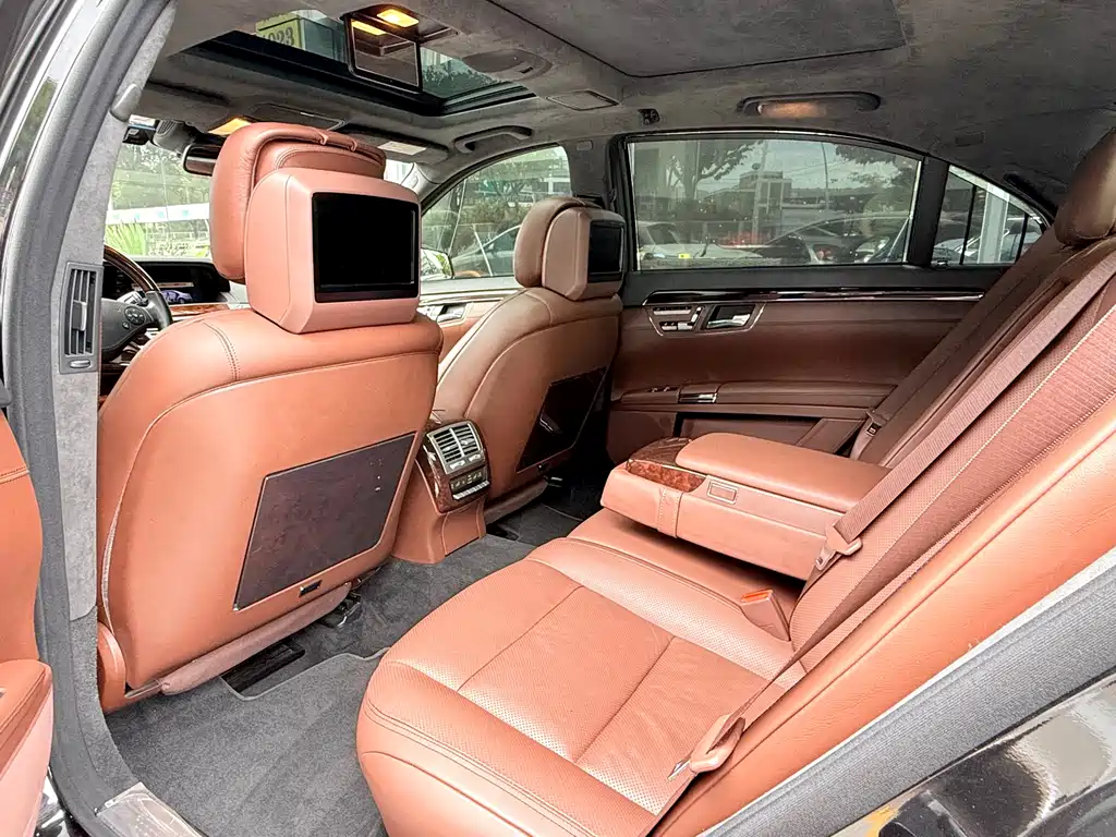 Mercedes-Benz G-Class 2017 — фото 14