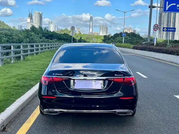 Mercedes-Benz S-Class 2021