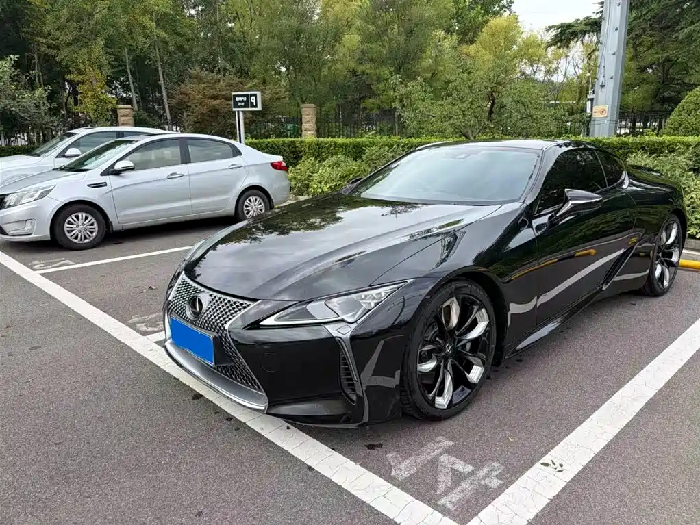 Lexus LC 2023