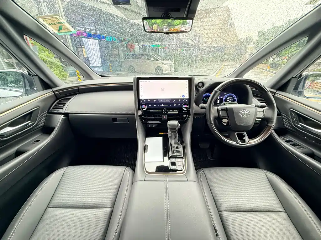 Toyota Alphard 2026 — фото 14