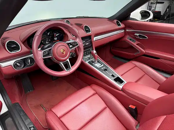 Porsche 718 2024