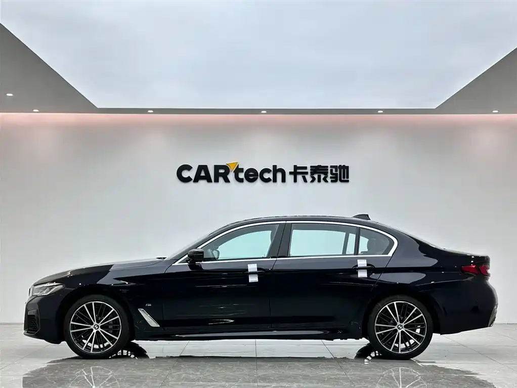 BMW 5 Series 2023