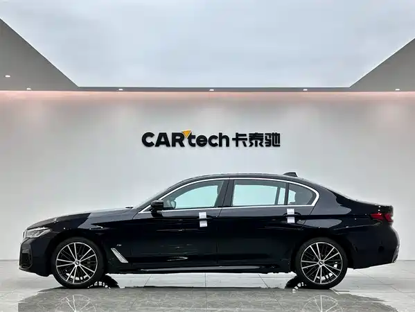 BMW 5 Series 2023