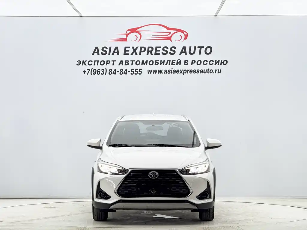 Toyota Yaris L 2022 — фото 2