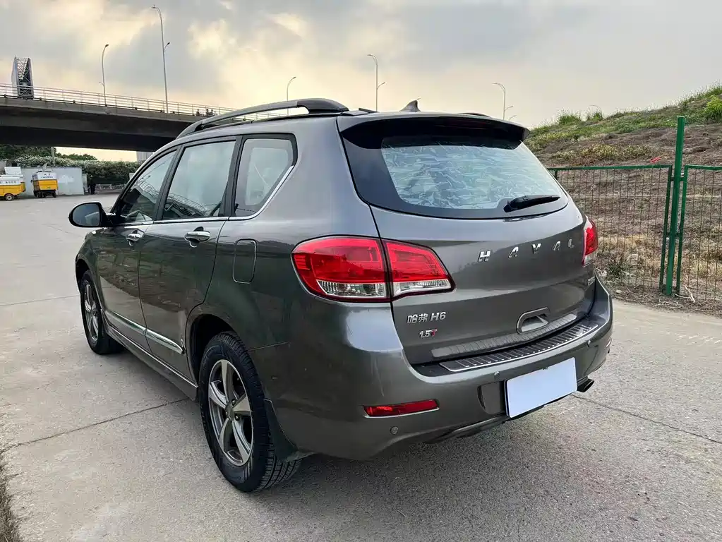 Haval H6 2016 — фото 15