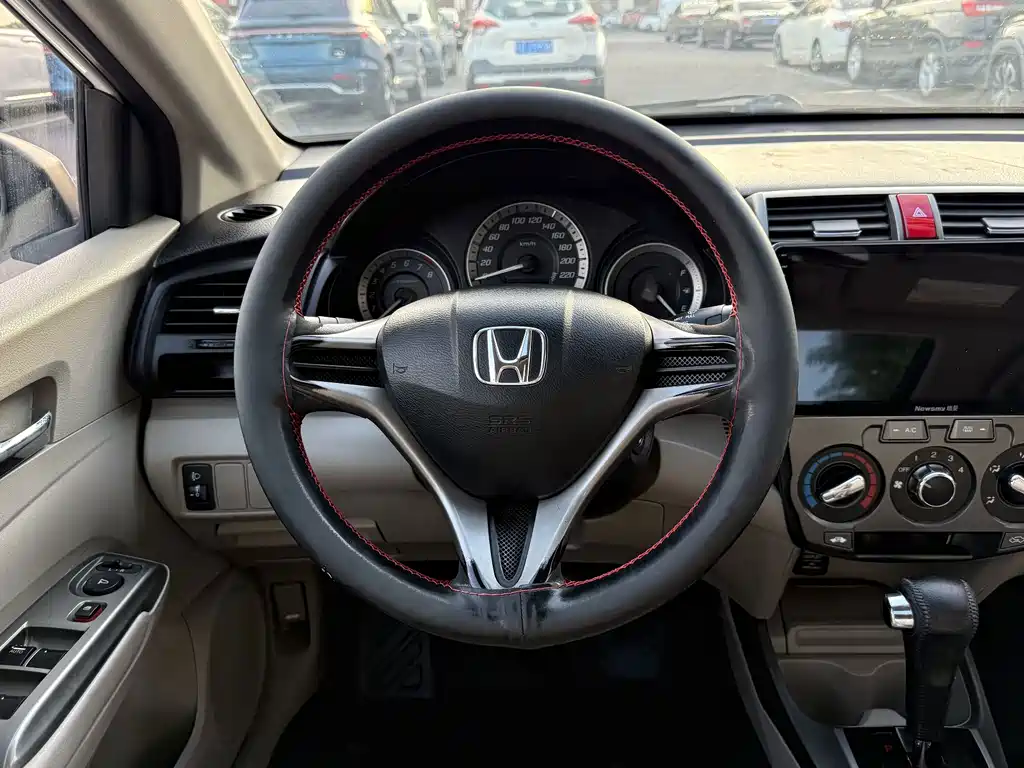 Honda City Classic 2013 — фото 15