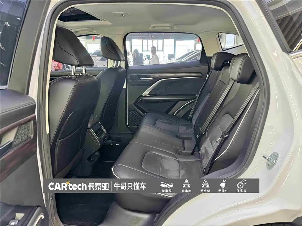 Haval H6 2023 — фото 24