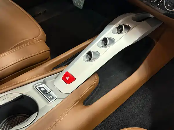 Ferrari F12berlinetta 2013