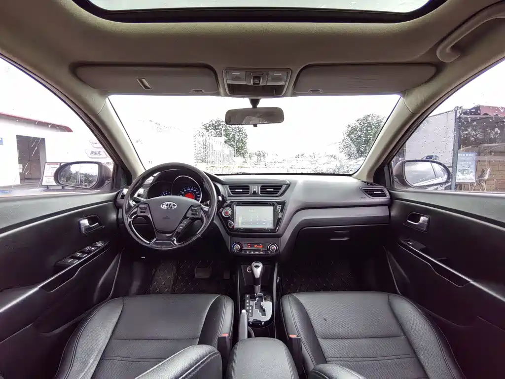 Kia K2 2015 — фото 15