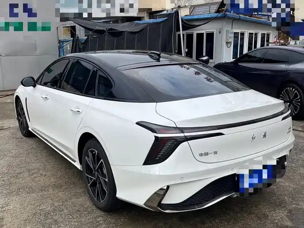 Hongqi H6 2024
