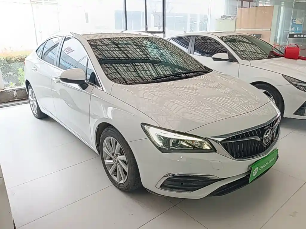 Buick Verano 2018 — фото 4