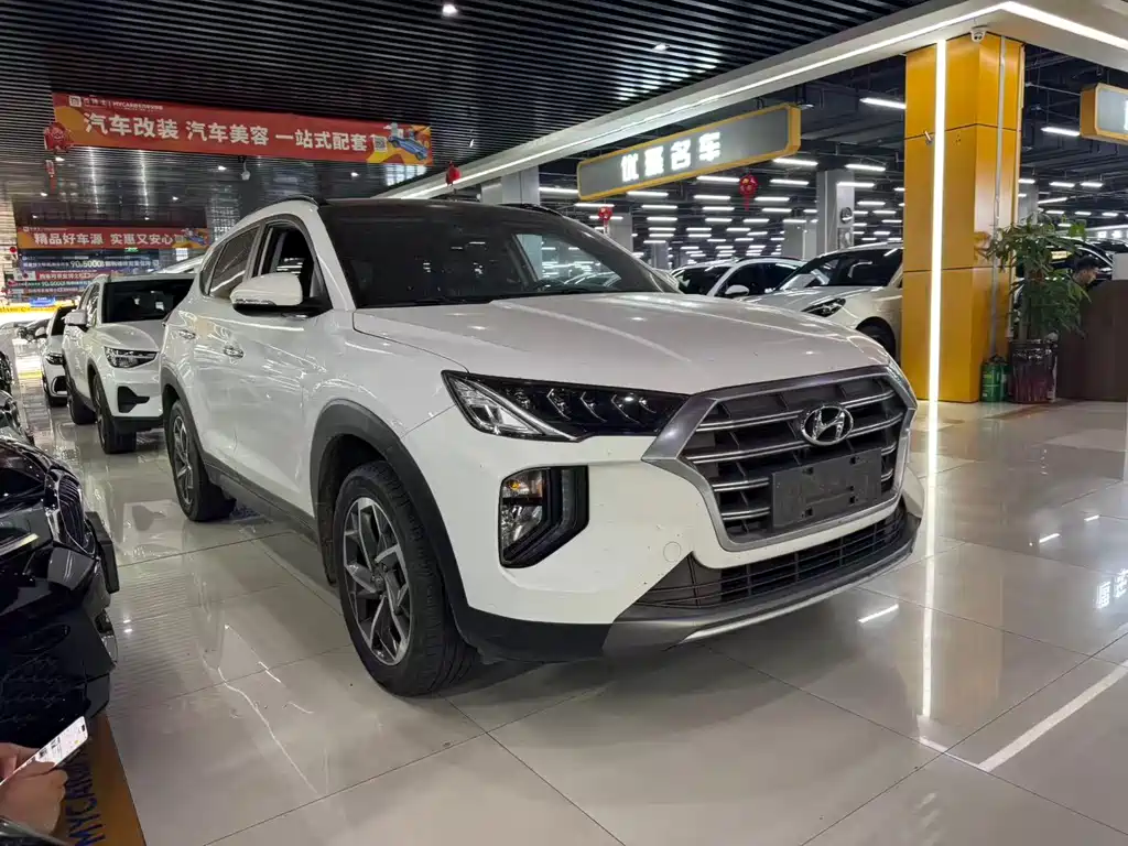 Hyundai Tucson 2019 — фото 1