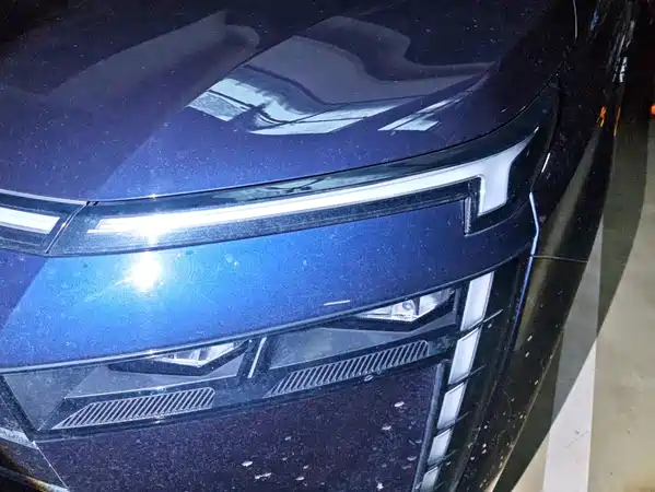 GAC Trumpchi E8 PHEV 2023