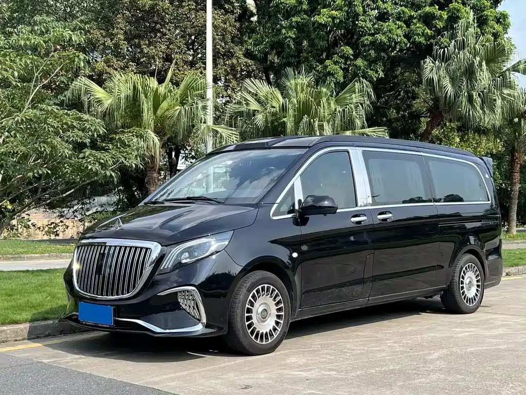Mercedes-Benz Vito 2024