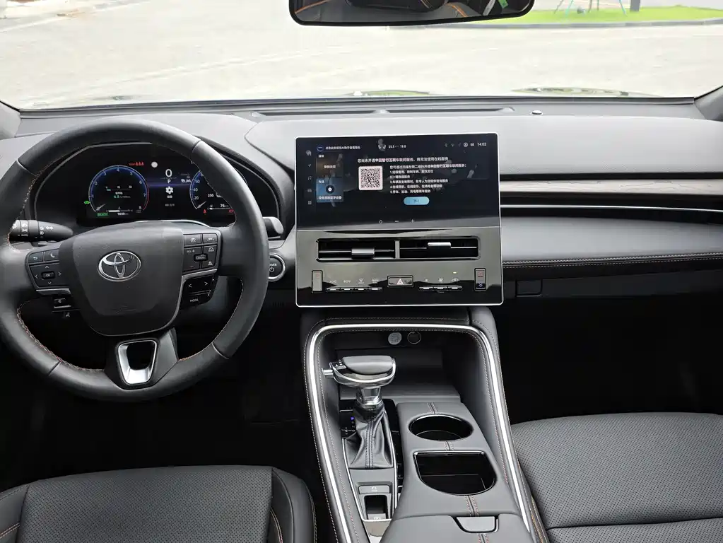 Toyota Avalon 2025 — фото 18