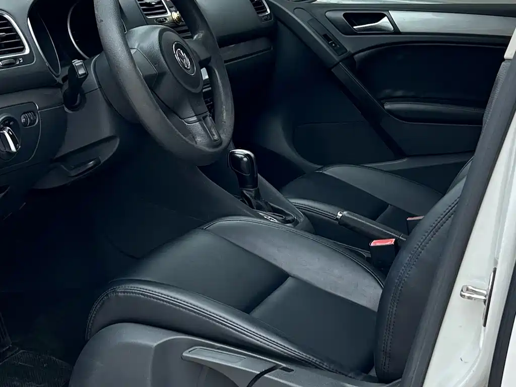 Volkswagen Golf 2013