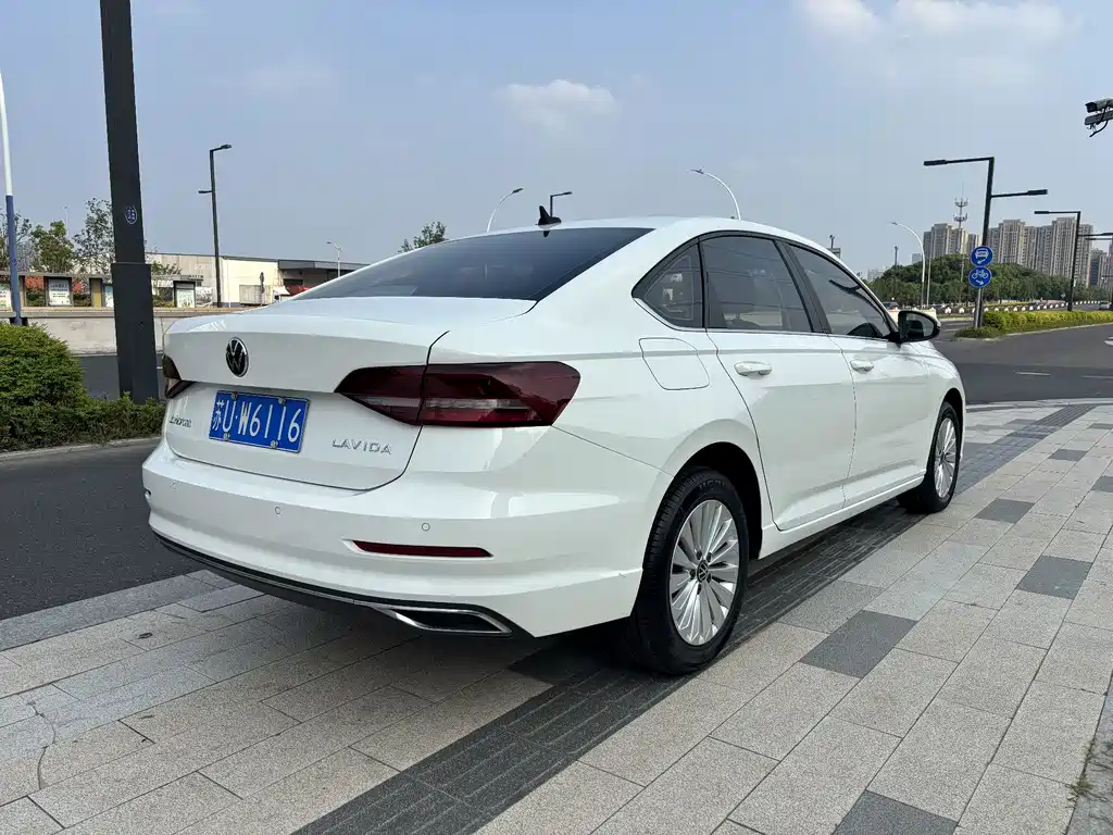 Volkswagen Lavida 2021