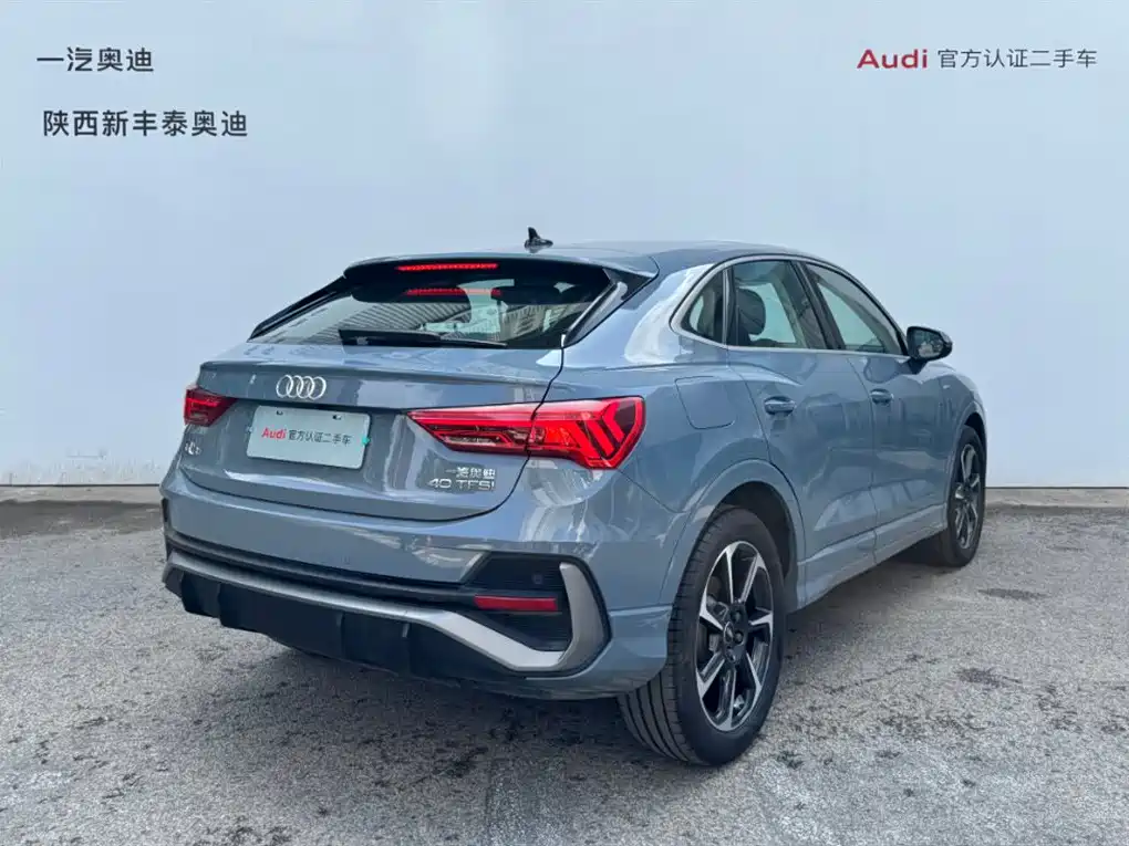Audi Q3 Sportback 2023 — фото 3