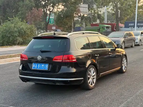 Volkswagen Magotan 2012