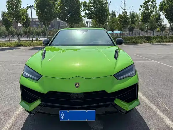 Lamborghini Urus 2023