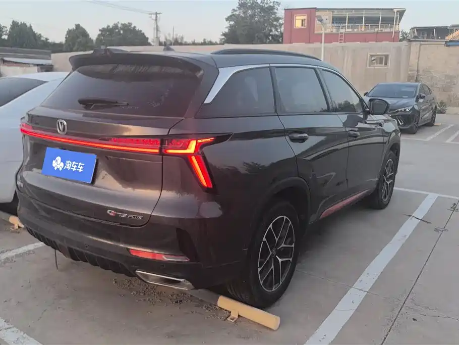 Changan CS75 PLUS 2022 — фото 3