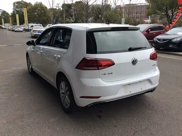Volkswagen Golf 2019