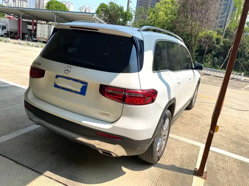 Mercedes-Benz GLB 2022