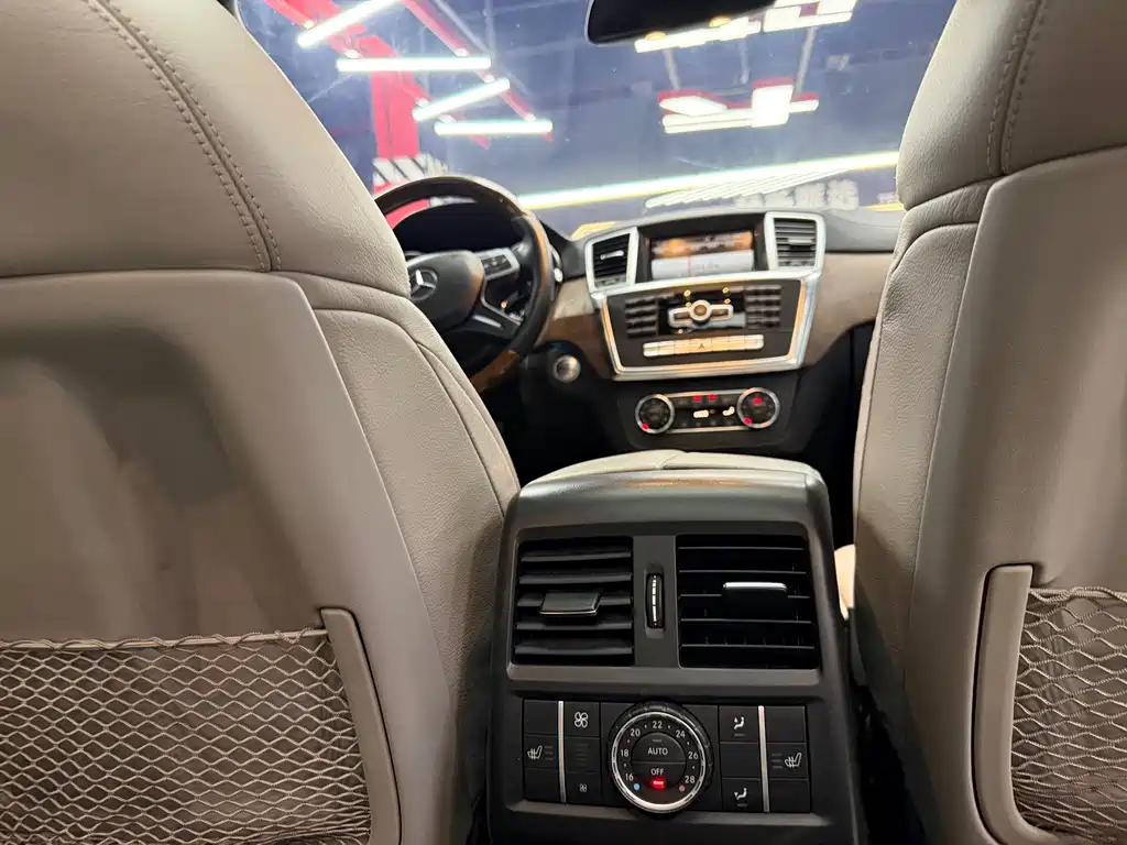 Mercedes-Benz GL-Class 2013 — фото 32