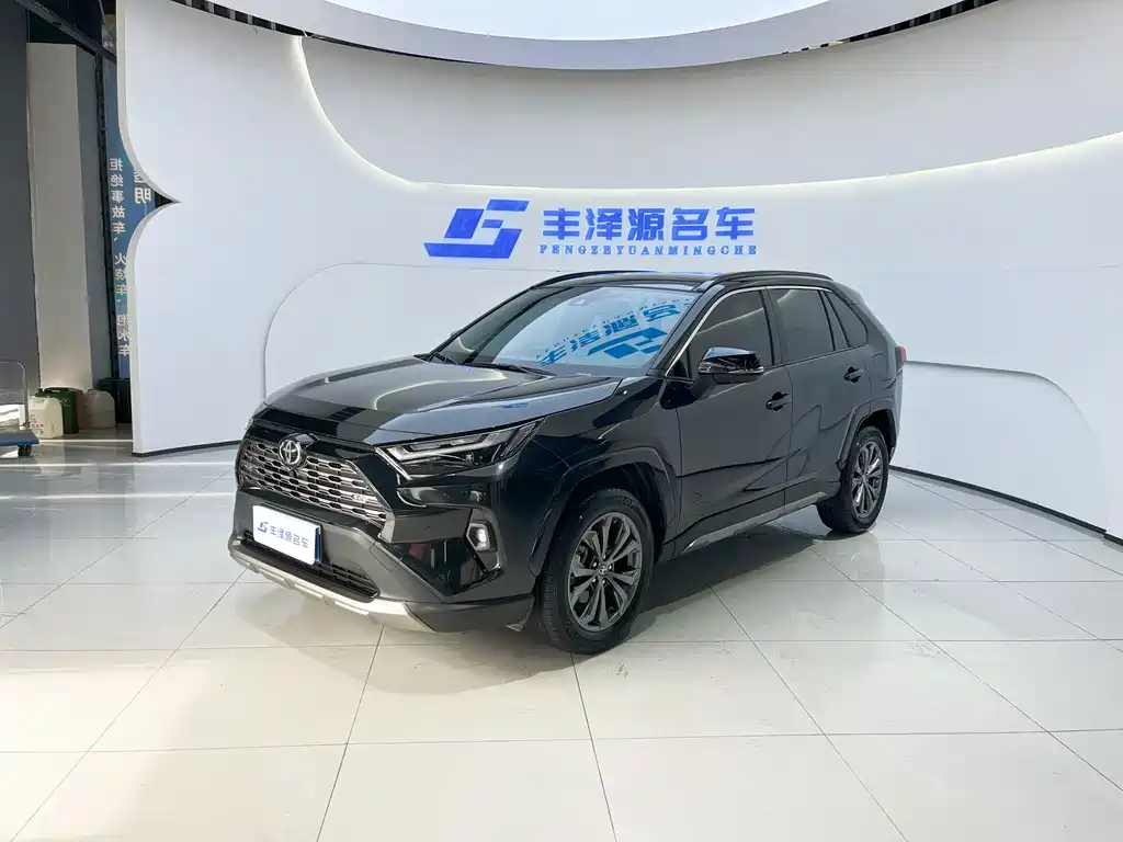 Toyota RAV4 2025