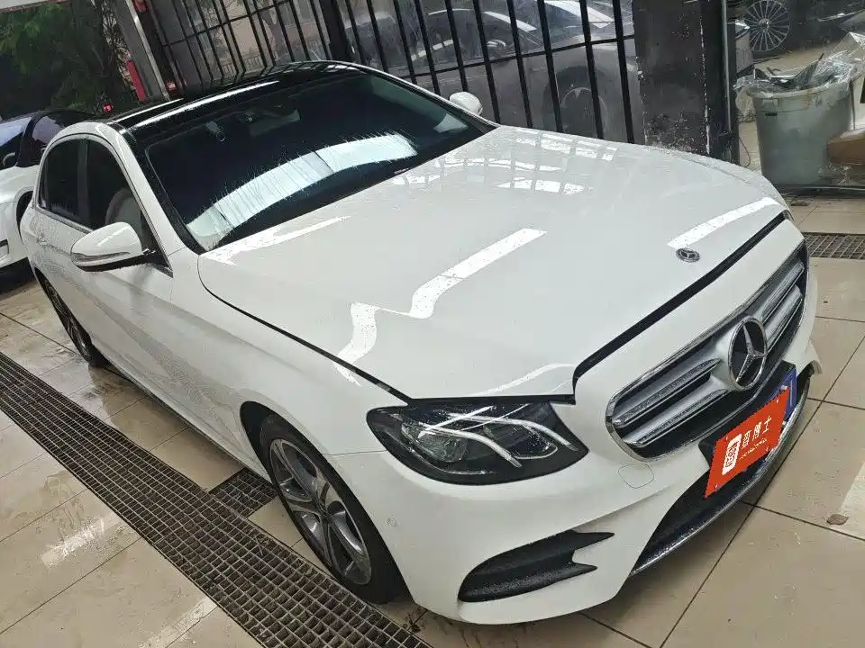 Mercedes-Benz E-Class 2018