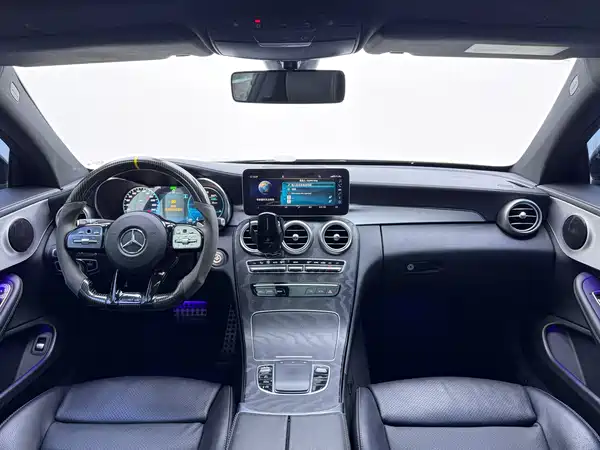Mercedes-Benz C-Class 2020
