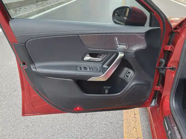Mercedes-Benz A-Class 2019