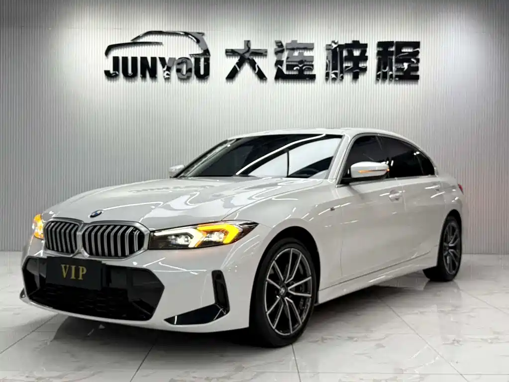BMW 3 Series 2022
