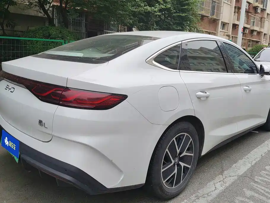 BYD Qin L 2024 — фото 3