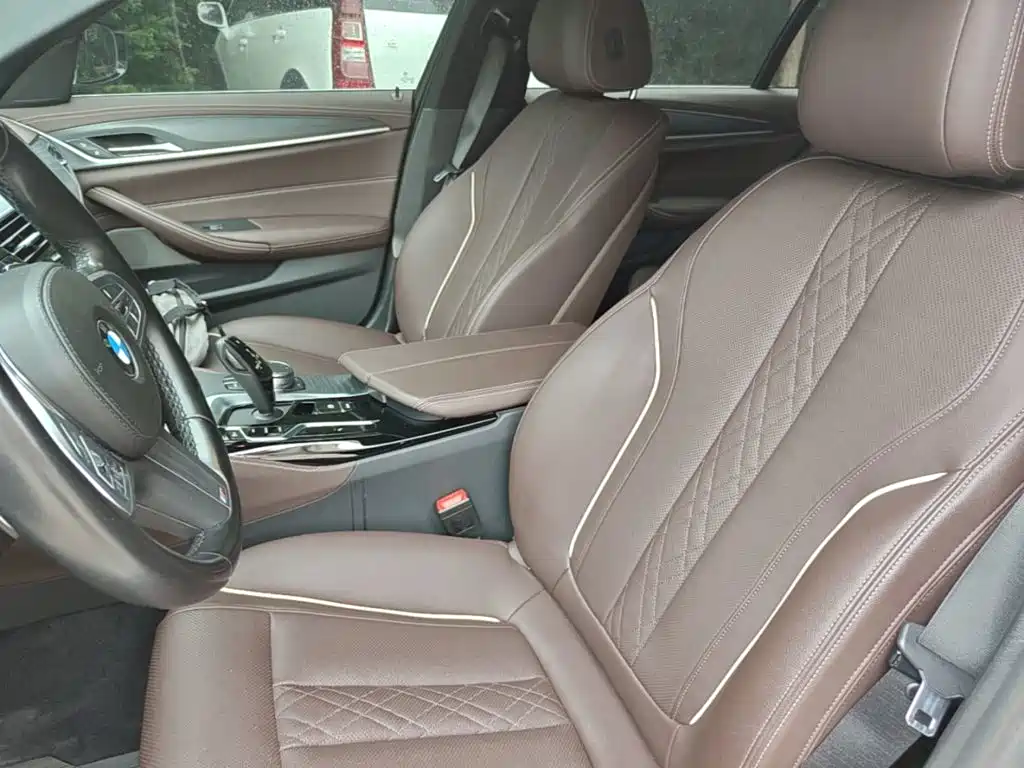 BMW 5 Series 2023 — фото 15