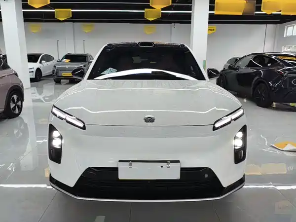 NIO EC6 2025