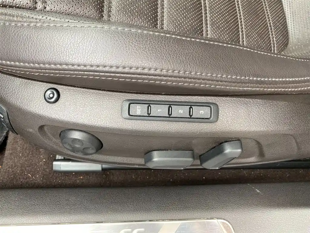 Volkswagen CC 2017 — фото 10