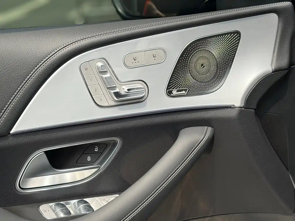 Mercedes-Benz GLE AMG 2024 — фото 7