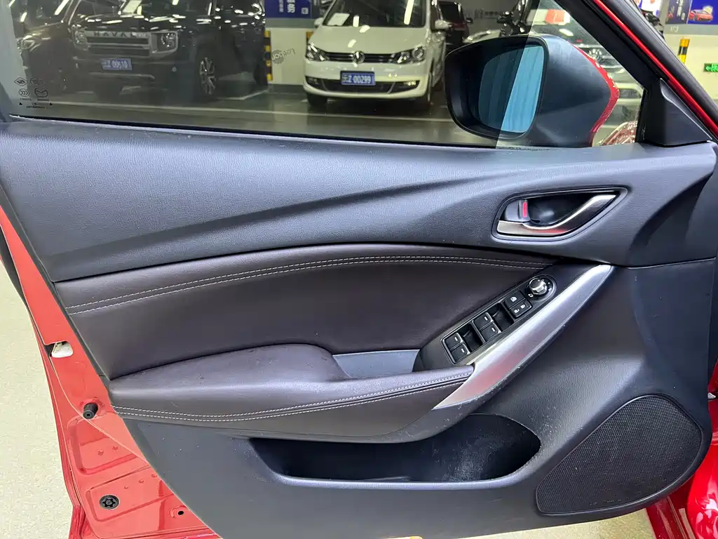 Mazda Atenza 2019 — фото 10
