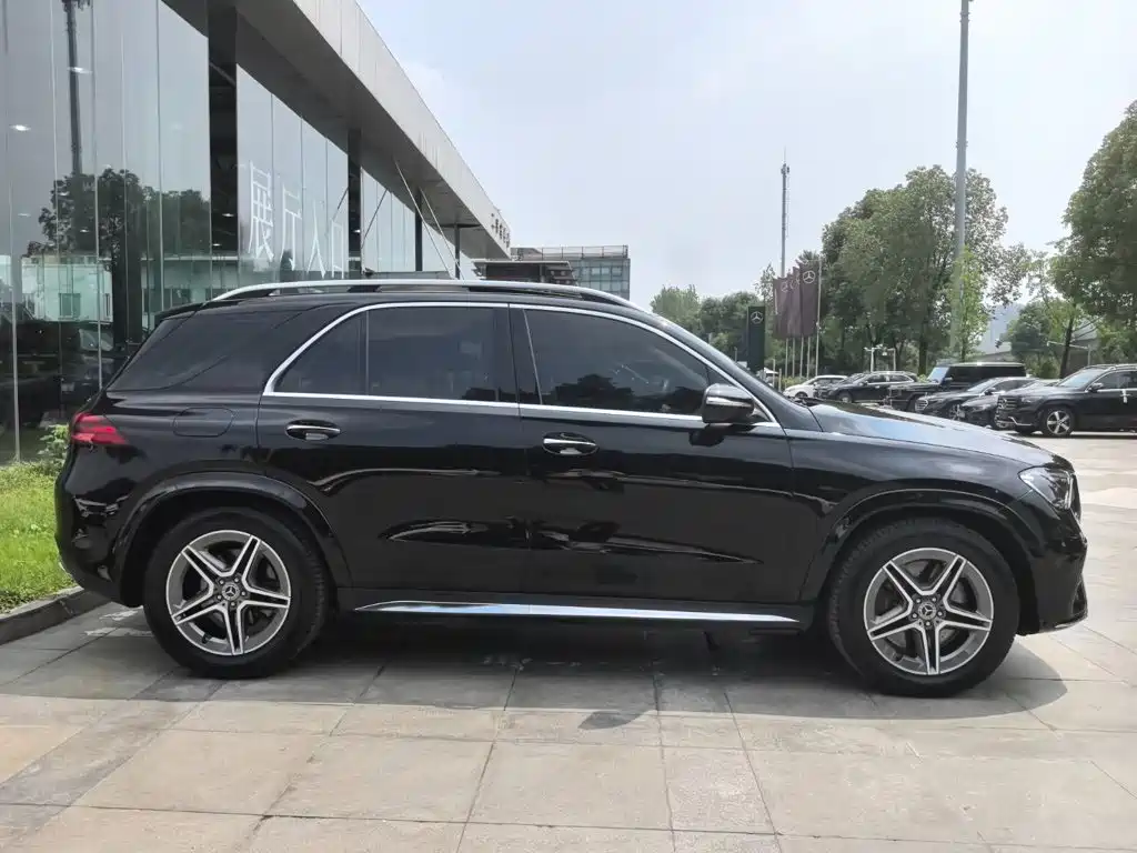 Mercedes-Benz GLE 2024