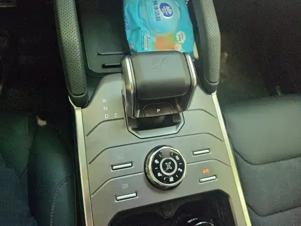 Jetour Traveller 2023