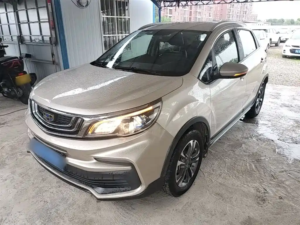 Geely Vision X3 2020 — фото 1