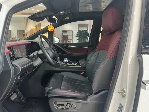 GAC Trumpchi M8 2023