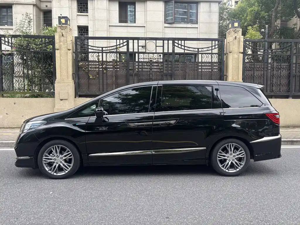 Honda Elysion 2021