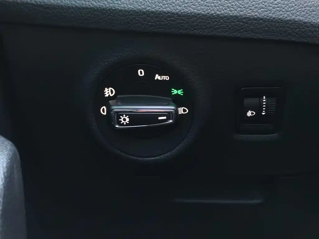 Skoda Speedy 2017 — фото 21
