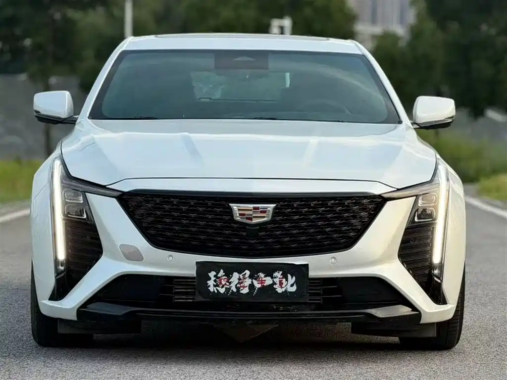 Cadillac CT5 2024 — фото 2